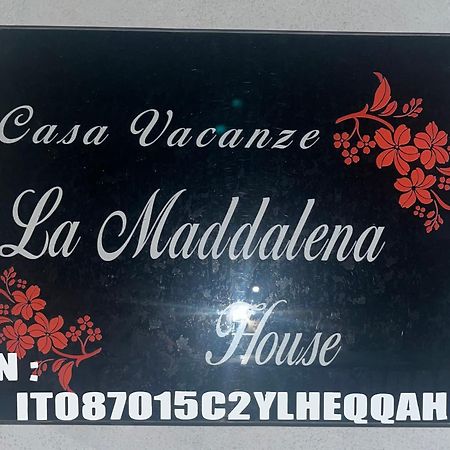 La Maddalena House Apartment Catania Luaran gambar